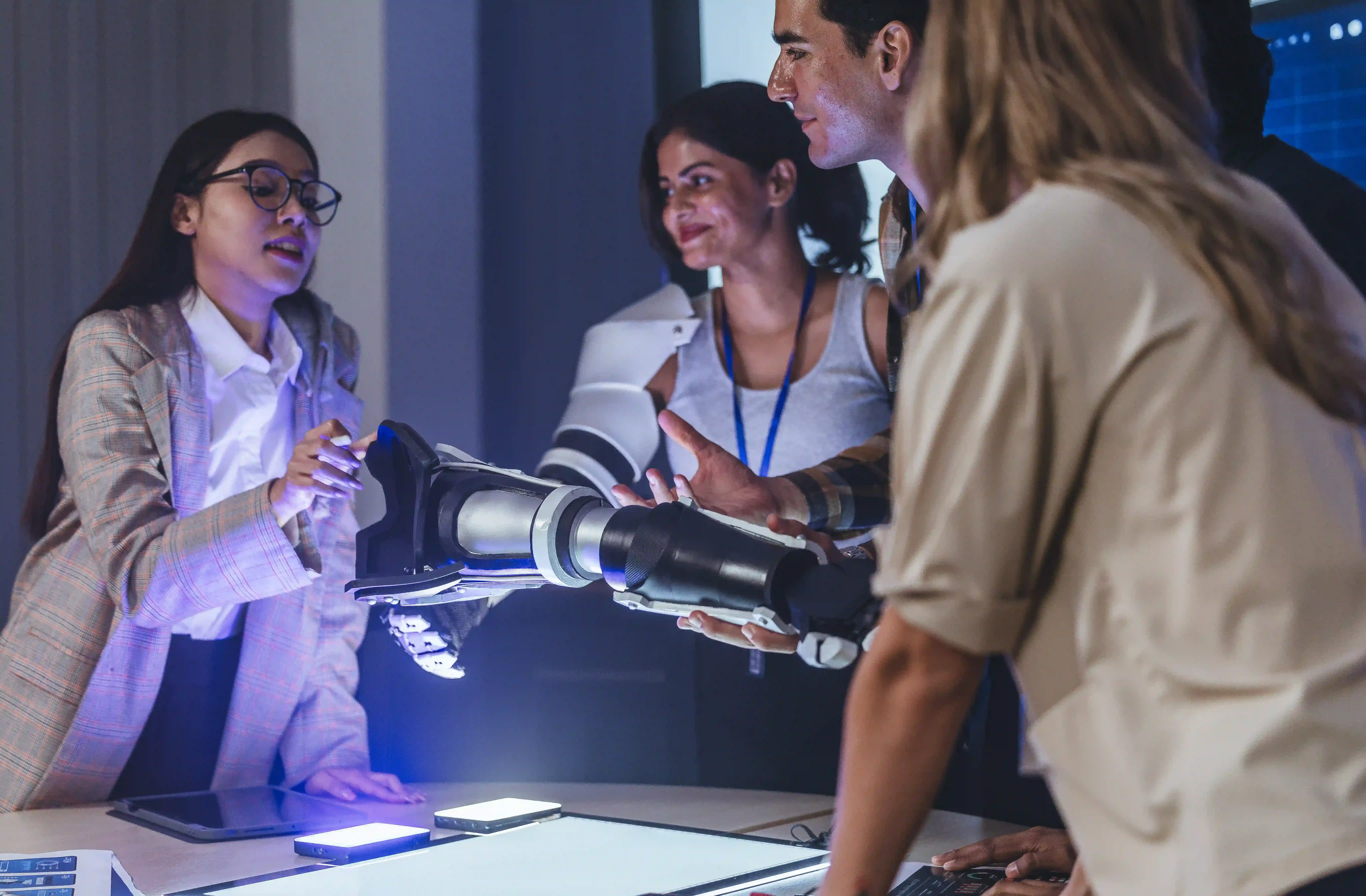 What Agentic CX Actually Fixes with AI-powered customer experience, connected sales service operations, intelligent automation, and Dynamics 365 Agentic CX.